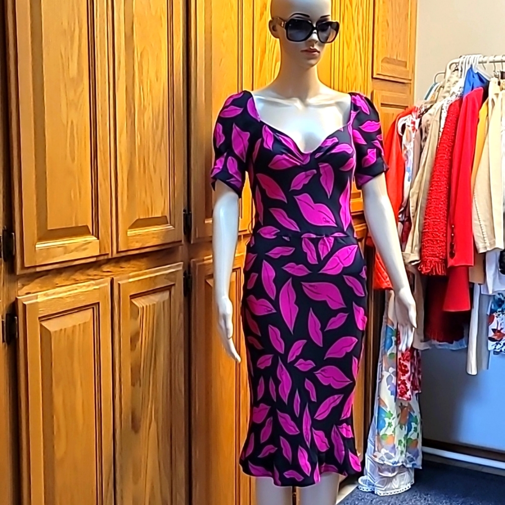 Vintage Diane von furstenberg lips dress